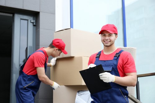 Efficient packing by Man with Van Lampton