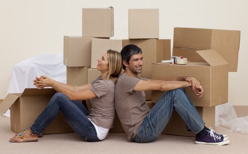 Man with Van Streatham in the process of moving.